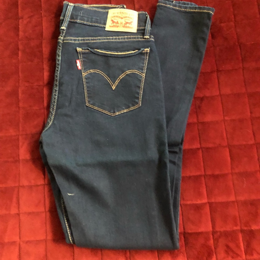 Levi 710 super skinny size 28